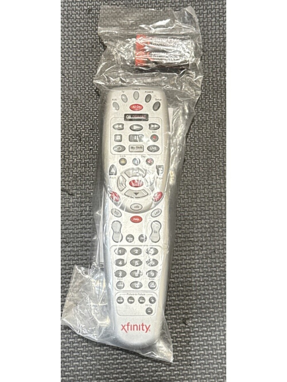 3 DEVICE UNIVERSAL COMCAST XFINITY REMOTE CONTROL